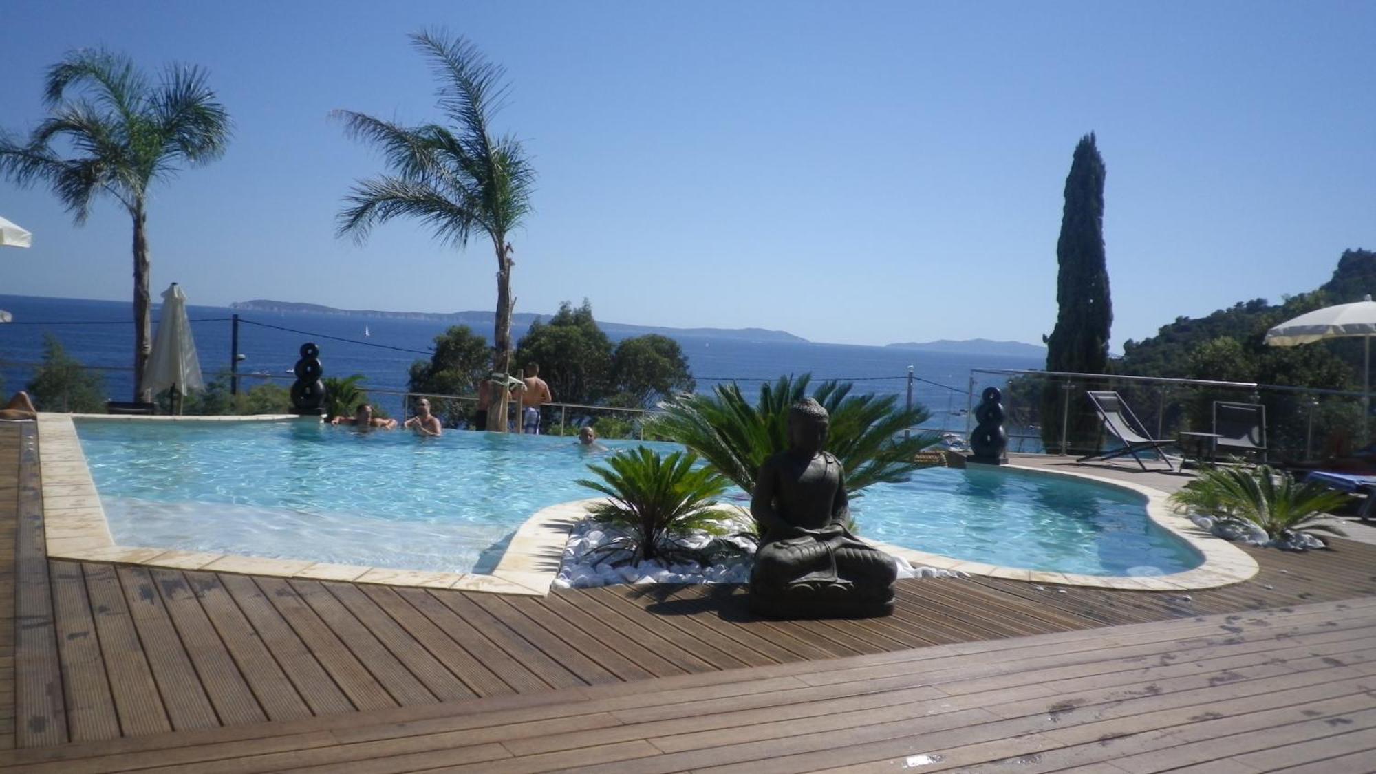 Les Lauriers Roses Aparthotel Le Le Rayol-Canadel-sur-Mer Luaran gambar