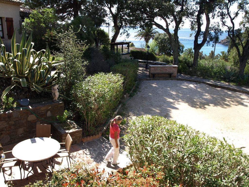 Les Lauriers Roses Aparthotel Le Le Rayol-Canadel-sur-Mer Luaran gambar