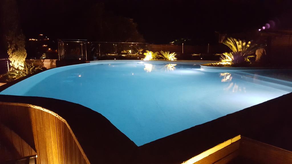 Les Lauriers Roses Aparthotel Le Le Rayol-Canadel-sur-Mer Luaran gambar