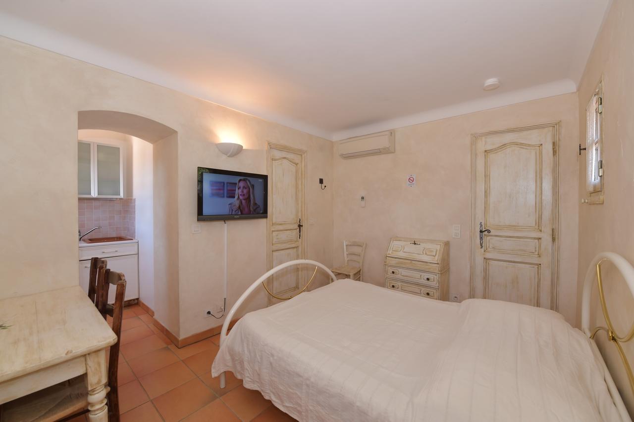 Les Lauriers Roses Aparthotel Le Le Rayol-Canadel-sur-Mer Luaran gambar