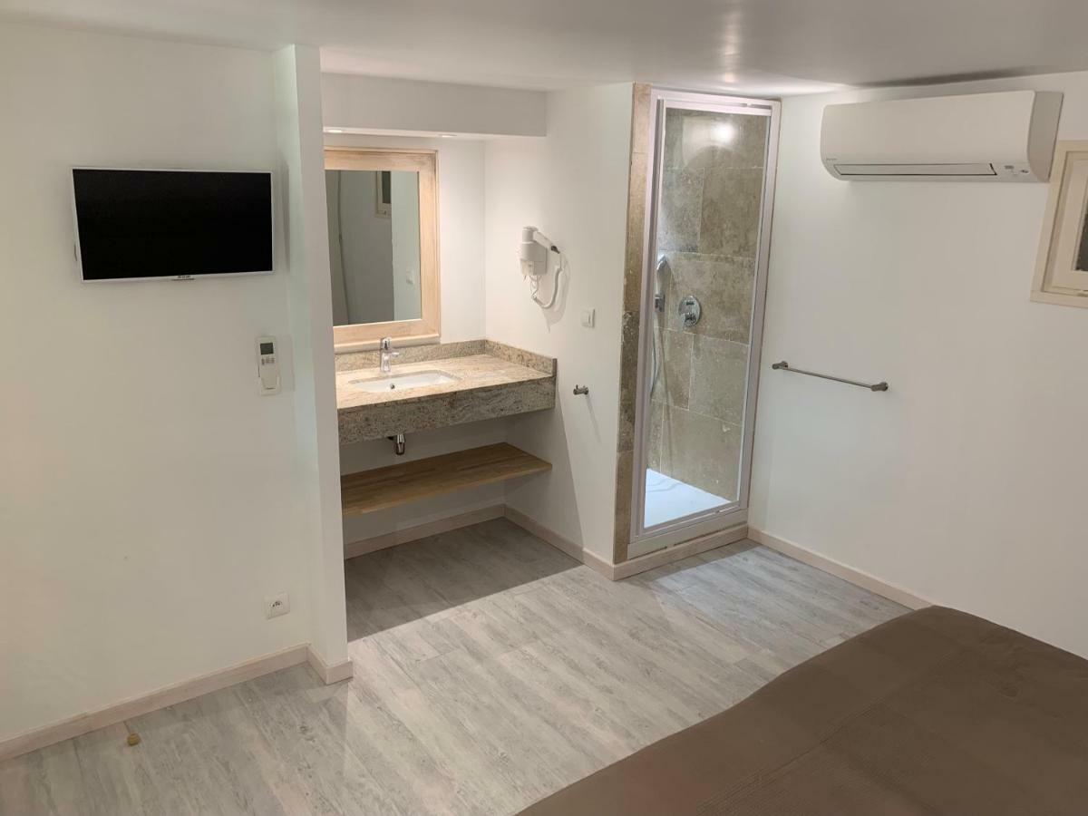 Les Lauriers Roses Aparthotel Le Le Rayol-Canadel-sur-Mer Luaran gambar