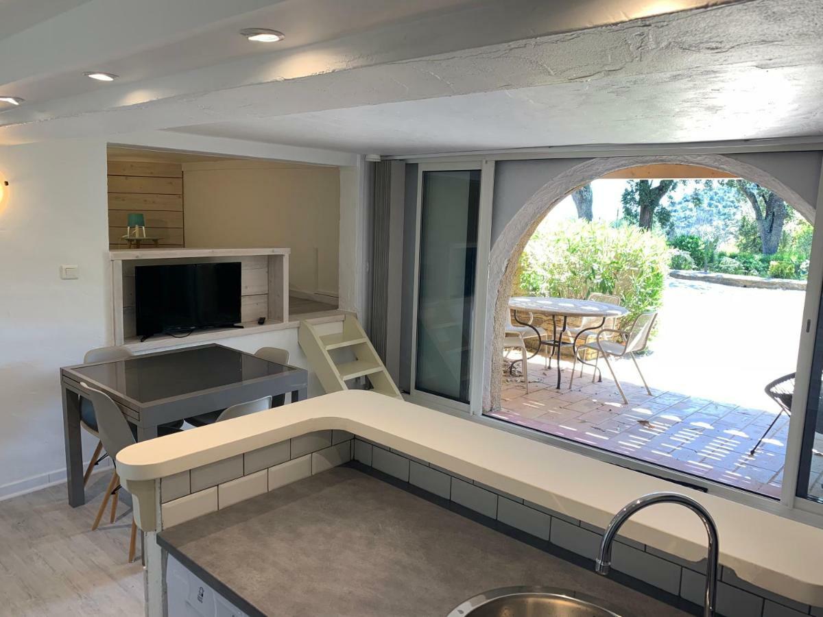 Les Lauriers Roses Aparthotel Le Le Rayol-Canadel-sur-Mer Luaran gambar
